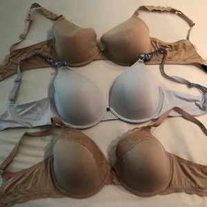 Natori Set of 3 Bras 34D